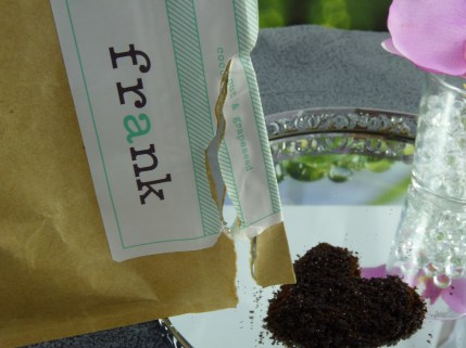 the graal gommage frank body café huile simplement marilyne