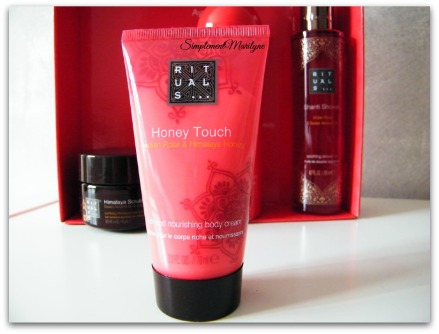 Ayuverda Rituals coffret crème gel douche gommage scrub huile 