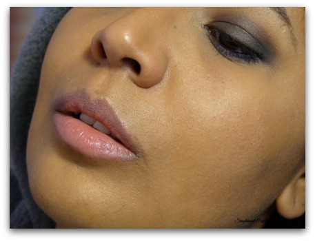 Simplement Marilyne Monday shadow challenge gris anthracite maquillage yeux bouche kiko rouge à lèvres skincare makeup gris urban decay nars albatros madly blush MSC