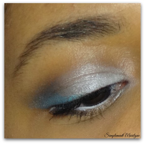 Bleu et blanc MAquillage msc monday shadow challenge blancmakup yeux simplement marilyne 