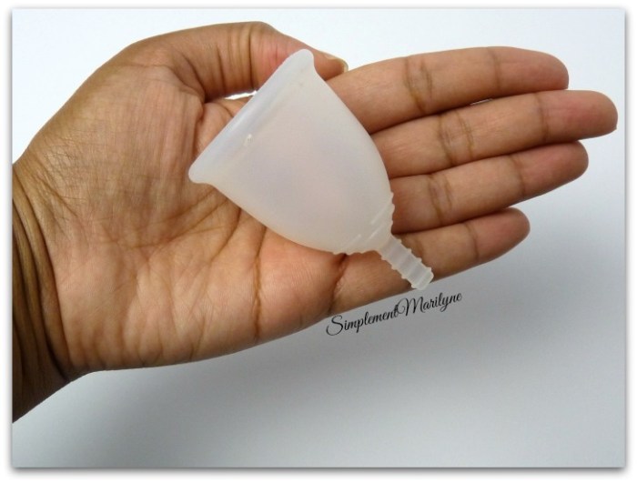 Grande taille fleurcup cup coupe menstruelle simplement marilyne