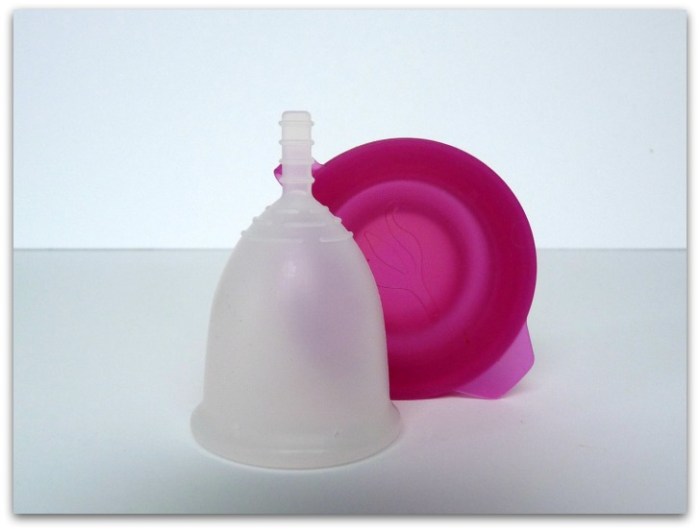 misscup fleurcup coupe menstruelle cup simplement marilyne