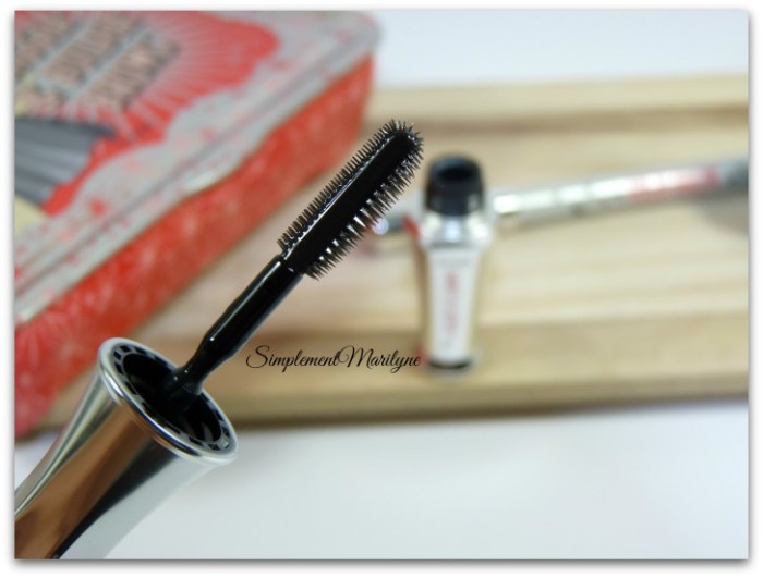 brosse picots ready set brow Accessoires et produits sourcils ka-brow benefit Bigger & bolder brows ready set brow high brow abracadabrow sourcils clairsemés simplement marilyne