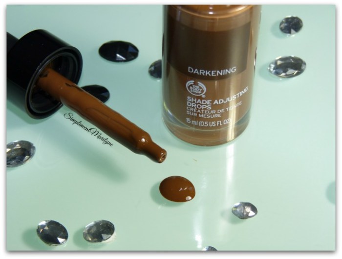 The body shop créateur de teinte sur mesure Shade Adjusting Drops darkening foncer fond de teint simplement marilyne