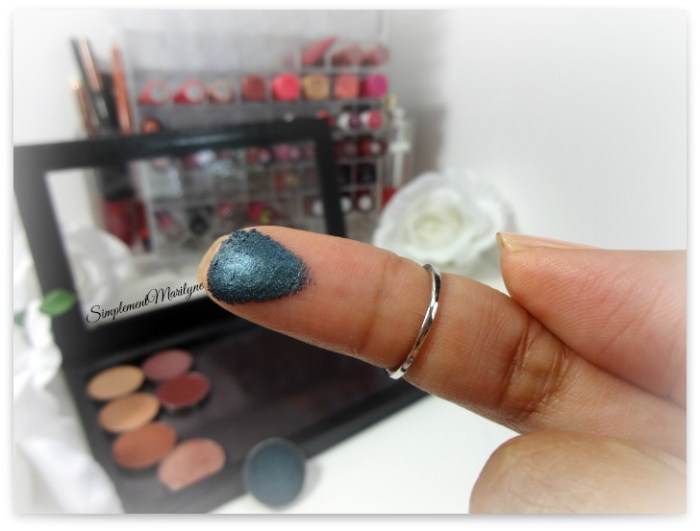 swatch makeup geek foiled houdini eyeshadow pan z palette fard à paupière mug simplement marilyne