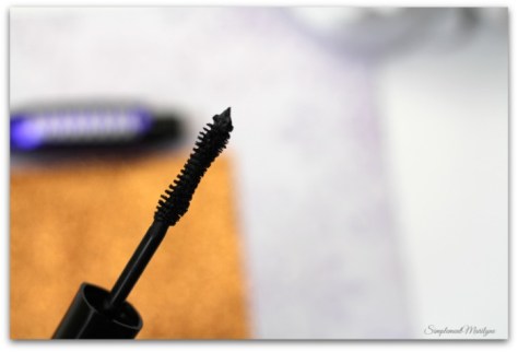 etape-1-x-fiber-mascara-brosse-1-volume-l'oreal-paris-effet-faux-cils-superstar-simplement-marilyne-corset