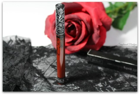 vampira-kat-von-d-kvd-everlasting-liquid-lipstick-mat-rouge-a-levres-liquide-sans-transfert-simplement-marilyne