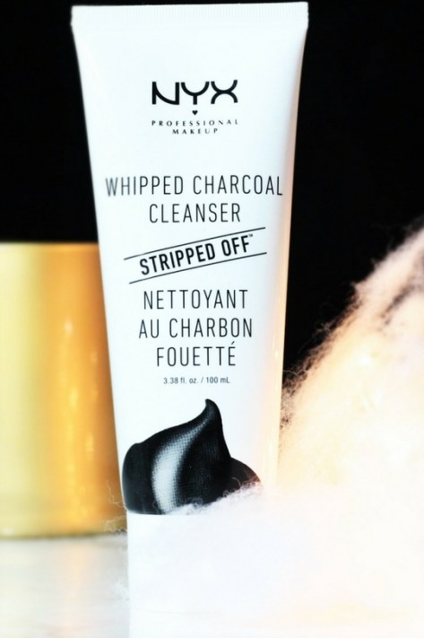 Nyx gamme Stripped off Nettoyant au charbon fouetté