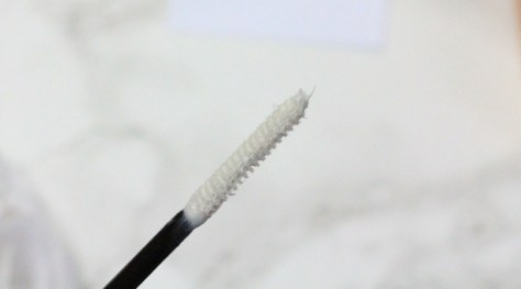 brosse-big-loud-nyx-base-mascara-cils